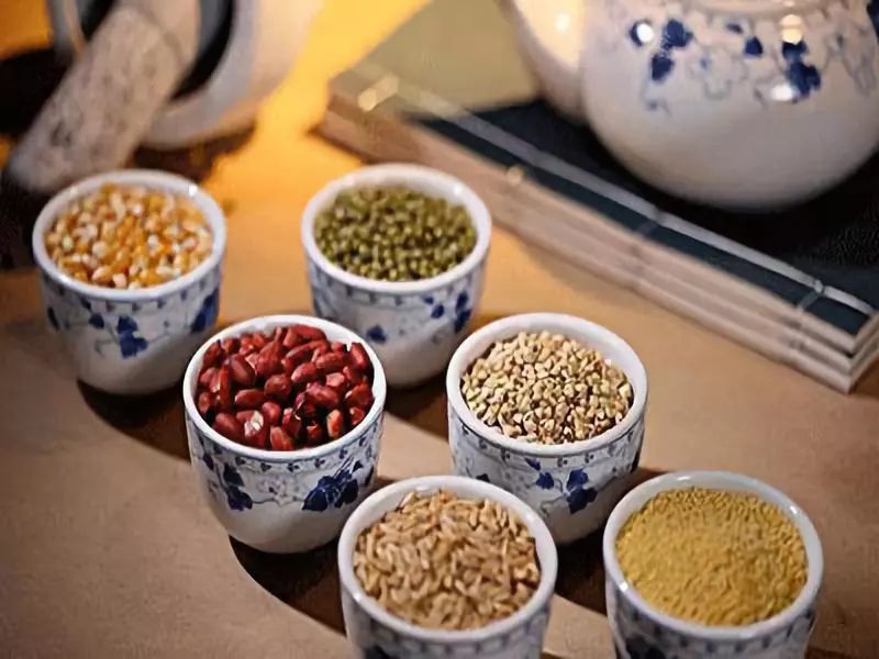 黃曲霉毒素檢測(cè)儀測(cè)定糧食安全