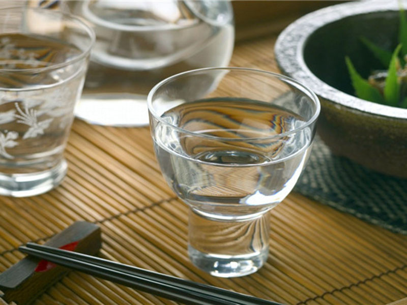 甲醇檢測(cè)儀，為禮品用酒做檢查